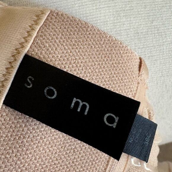 Soma Nude Strapless Bra Size 38C - Picture 3 of 5
